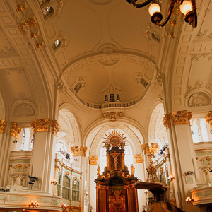 Trachtet zuerst nach dem Reich Gottes by Habakuk
