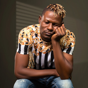 Tenho Fome (feat. Sorriso Caliente)