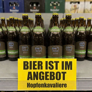 Bier ist im Angebot by Hopfenkavaliere