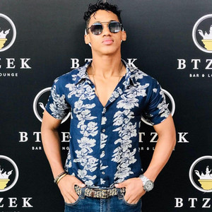 Khadar Keyow - TASHO MAANTABA