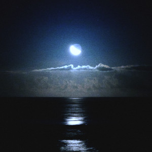 midnight sea by lumisoun