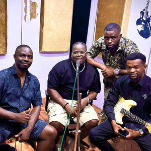 Afrovibes Naija - No Yab Me Live Performance (feat. Anyidons Onye Ichaka)