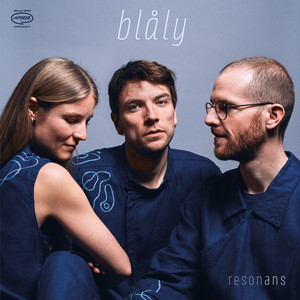 Midt i alting by Blåly
