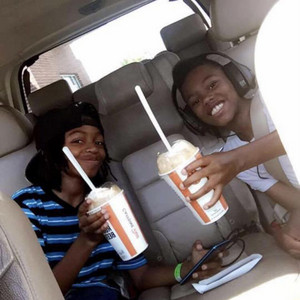 Trxnch! - i get it (feat. drakon)