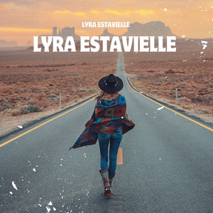 Dueña del Silencio by Lyra Estavielle