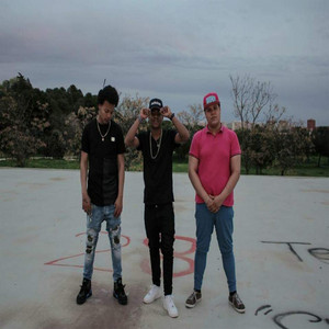 Me Desenfoco by Mr Cash el VIP, Vivito La Fama, el Swagger Lirical