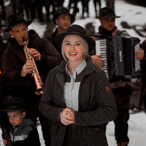 Lena Miclaus - Vanatoare, Vanatoare