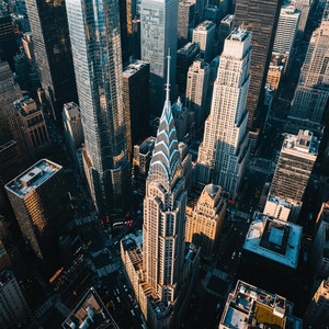 la Ciudad by Senesonpeli