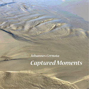 Gentle Waves by Johannes Cernota