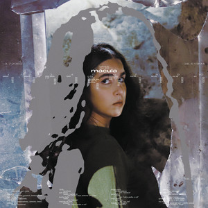 mácula by Clau Aniz, Loreta Dialla