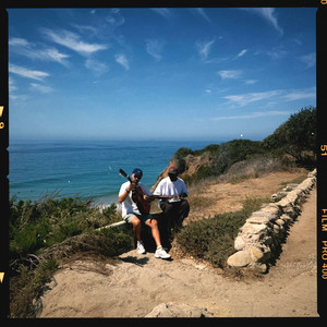 Ondas do Mar by Mad Keys, Paul Grant