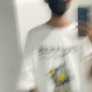 Sbshbsbnsn1282 - Let's Run Away (feat. Shane Minn Thant)