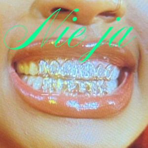 Nya Polo - Baby Spice