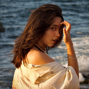 Tu Sol by Pe Gardez, SaMw