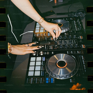 No Quiero Mentirte - Radio Edit by Elisa flow