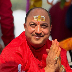 Unai Piyari ko Samjhana le Malai dina dinai Satai Rahyo