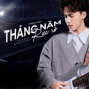 Tháng Năm Rực Rỡ by Doãn Hiếu