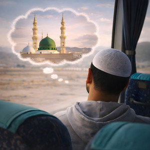 Madina Aane Wala Hai by Mohammed Firoz Hashmati Pali