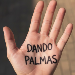 Dando Palmas by Zaysev