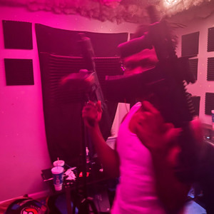 Versatile by 9scoo, Trxpfrmdatrench, Lansxo