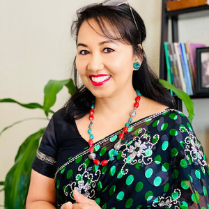 Lilu Gurung - चोलि पुरानै साडि पुरानै किन लाउनु पर्यो र सुनको चुरानै