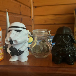 Tomy és a romalányok - De jó veletek vagyok