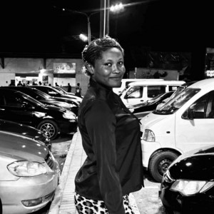 Body Dey Sweet Her by Asly Chisco