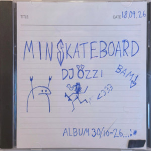 Min Skateboard by DJ Özzi