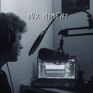Òur Moment