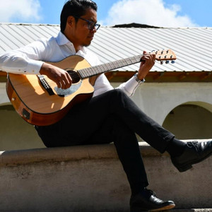 Jhovany Ulcuango - Que Diciendo Que Pensando (Vamos a Bailar)