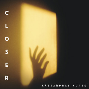Обкладинка: Closer