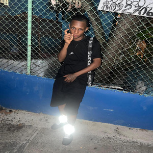 Que le pise la cabeza) fea Molly king by Los secuaces music