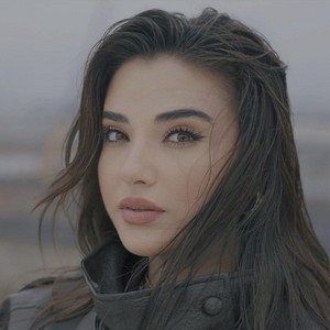 Nahide Babashli - Bana Bakmayın