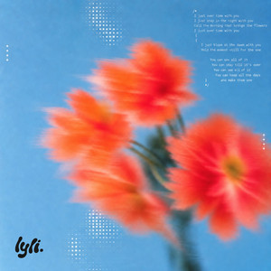 flower by lyli.