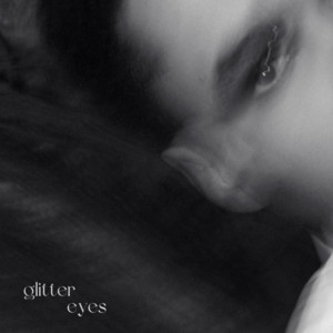 glitter eyes by limmbo