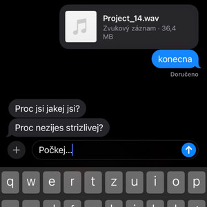 Počkej...