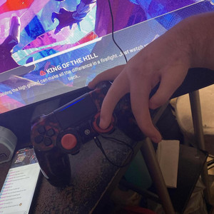 Playin.Zombies by huLKthebLADE