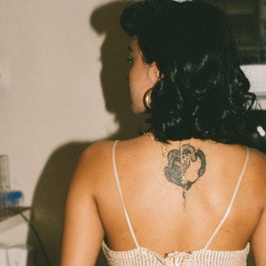 Zowey - Players Give It To Me