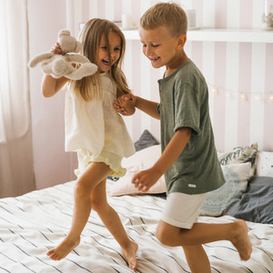 Uno Kaya - Sweet Moments