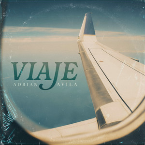 Viaje by Adrian Avila