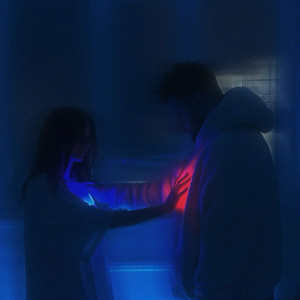 грустная тусовщица & твойзапой - плачешь