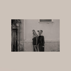 Blue Peax - Είμαστε Ξένοι