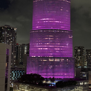 Vice City by Ihor Lavrenenko, Harry Laurel