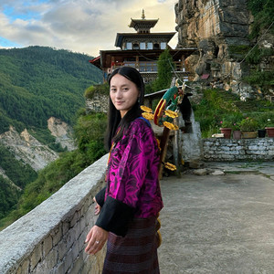 Phubzam bhutan - Pha Lama Drenpai Dungyang