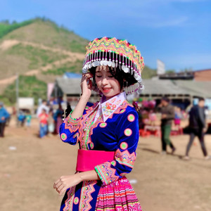 Ger Yang - Cuag neeg fab xwb og