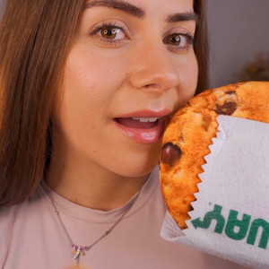 Subway Cookie Feeding by Dori ASMR