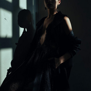 LA LUZ DE NOCHE by EL RAZO Contreras