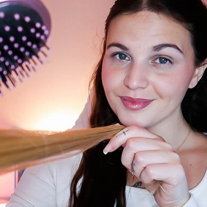 Chuchotements dans la Salle d’Étude by Tina ASMR