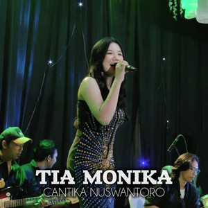 cantika nuswantoro - Tia Monika