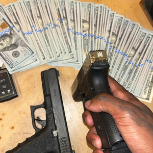 WHO DON IT by RDG MOOKIE